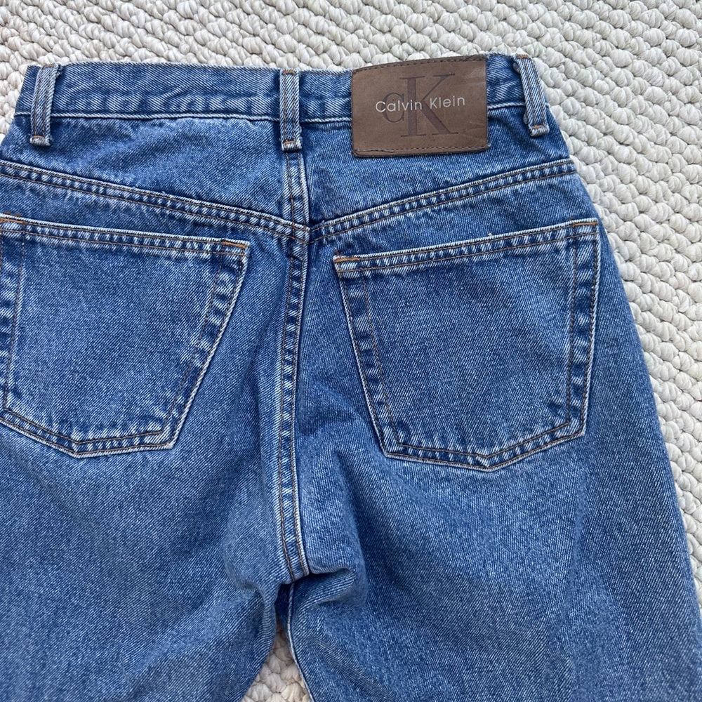 Vintage Calvin Klein Mom Straight Leg Jeans 4 - Picture 2 of 9